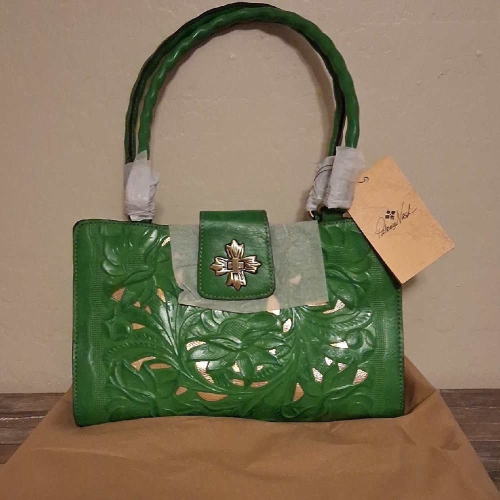 Designer Green Cut-Out Shoulder Bag